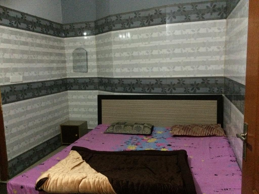 Diamond Heritage Amritsar Room photo